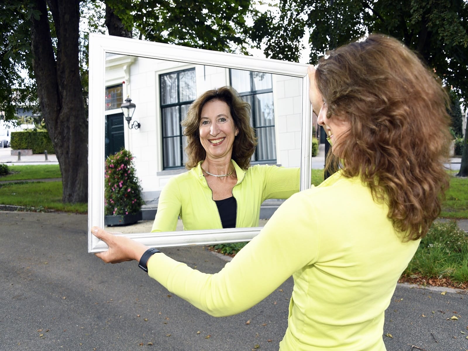 Karin-Hoekstra-in-de-spiegel-greenport-stories