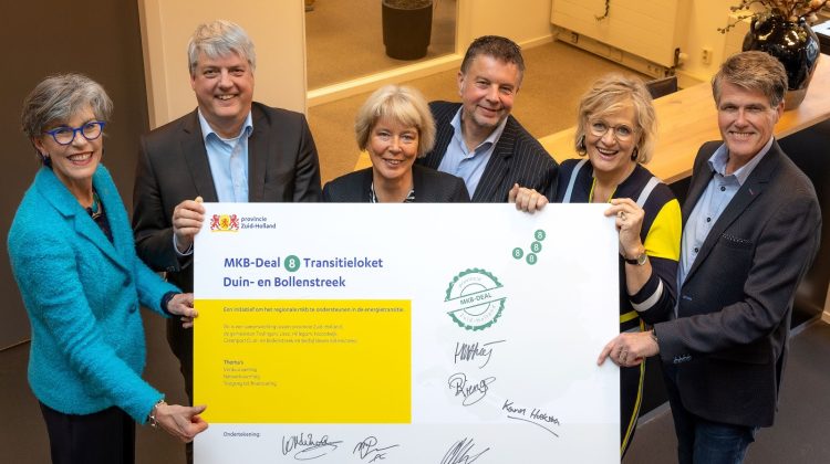 partners_mkbdeal_met_cheque-greenport