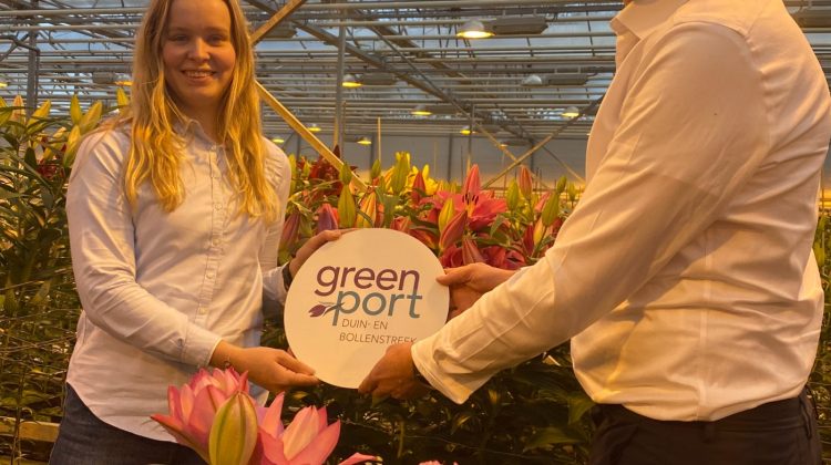directeur-klaas-jan-royal-van-zanten-student-anouk-directeur-voor-1-dag